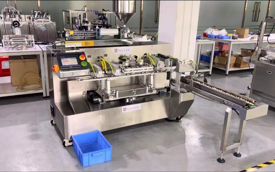 水平式包裝機 水平式給袋機 膏體包裝機